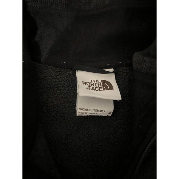 North Face Women's Crescent 1/4 Zip Pullover Gray Sweater Size Medium - Picture 3 of 3